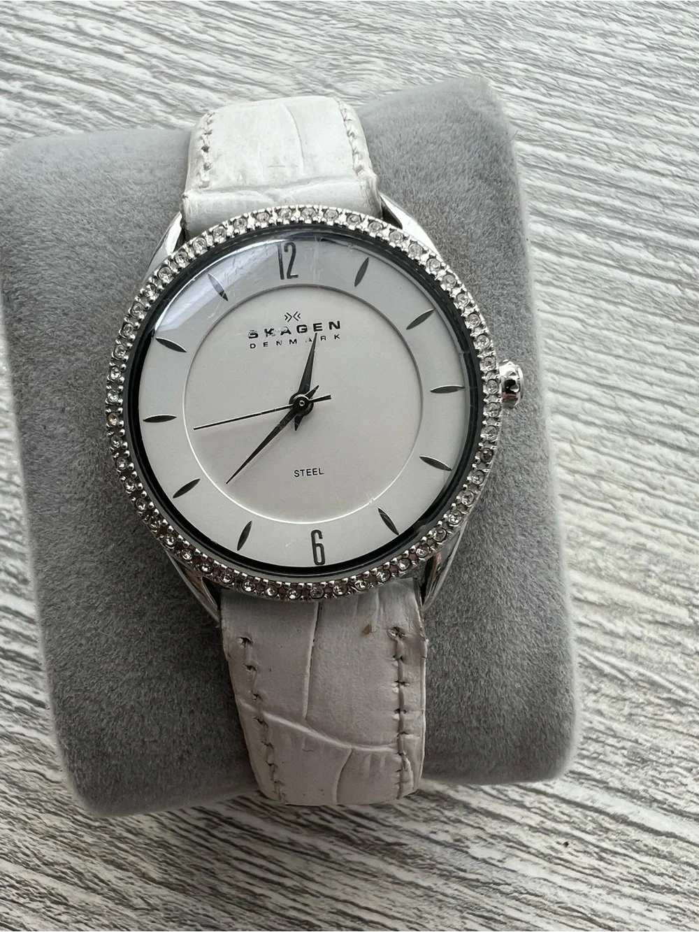 Skagen Silver and White Crystal-Trim Leather Strap Watch